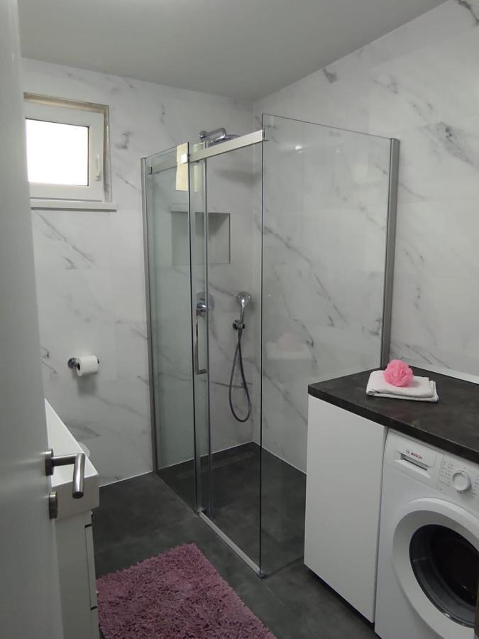 Apartman Koko With Private Jacuzzi Μακάρσκα Εξωτερικό φωτογραφία