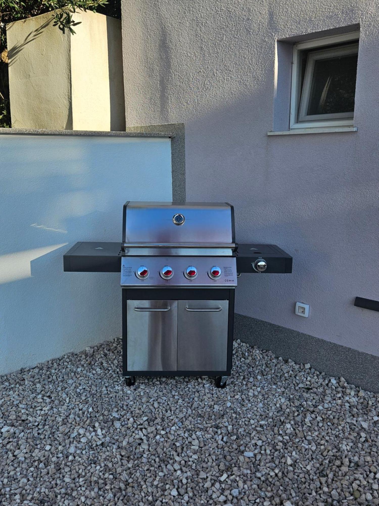 Apartman Koko With Private Jacuzzi Μακάρσκα Εξωτερικό φωτογραφία