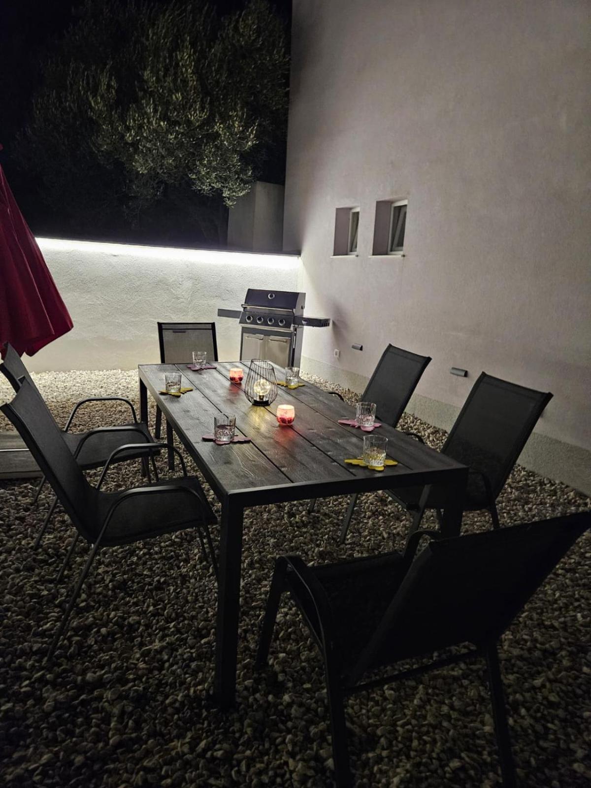 Apartman Koko With Private Jacuzzi Μακάρσκα Εξωτερικό φωτογραφία
