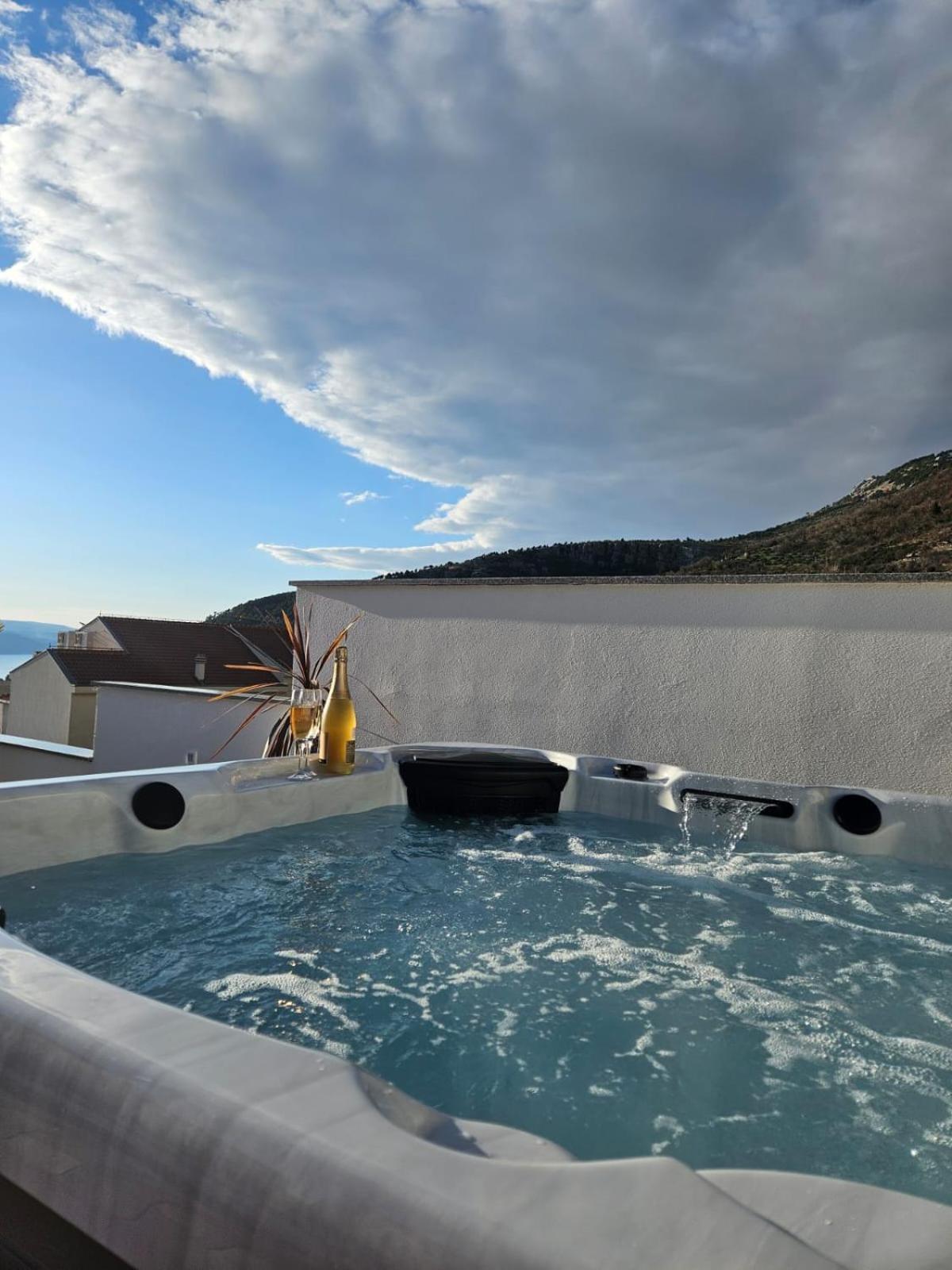 Apartman Koko With Private Jacuzzi Μακάρσκα Εξωτερικό φωτογραφία