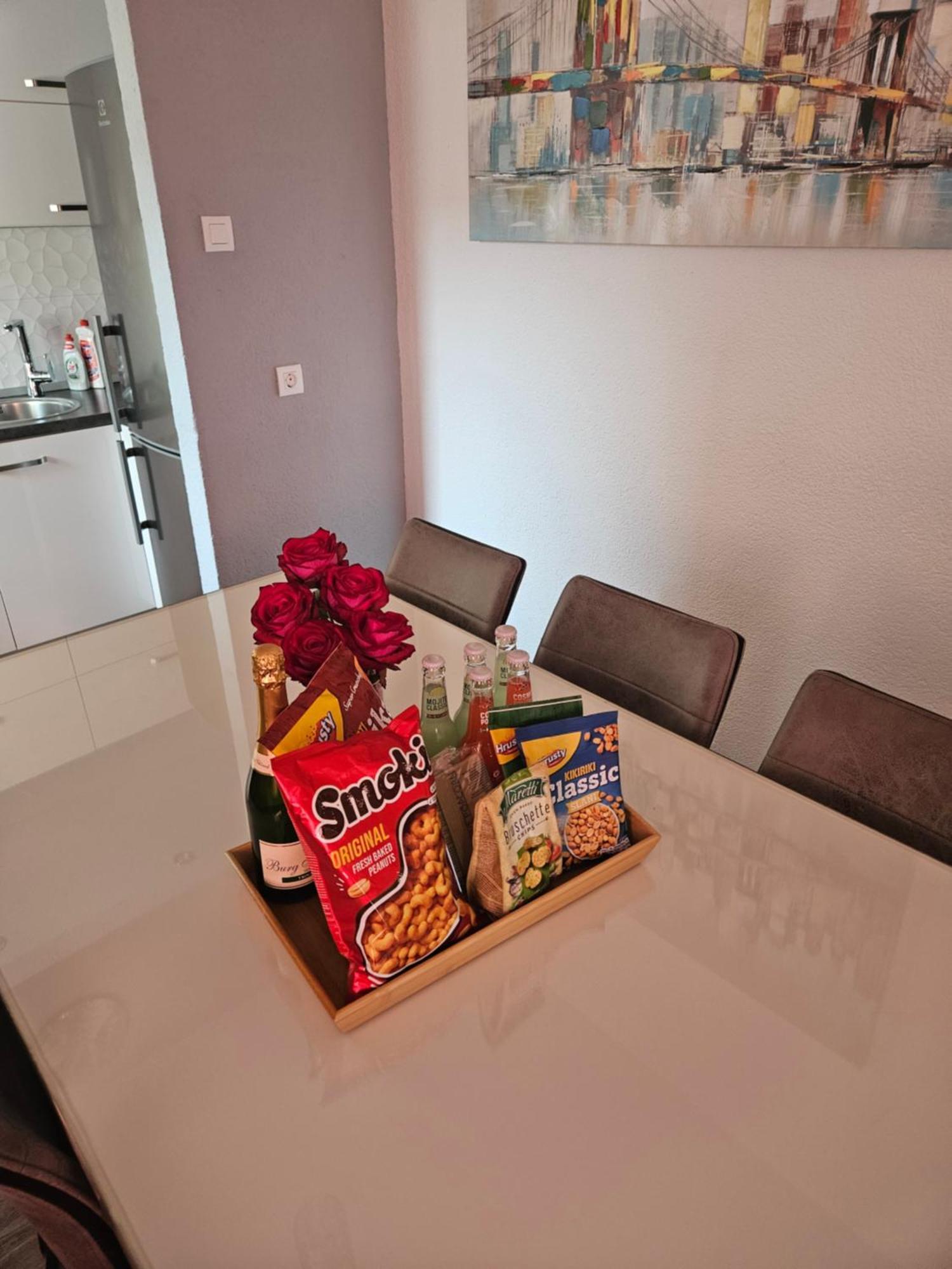 Apartman Koko With Private Jacuzzi Μακάρσκα Εξωτερικό φωτογραφία